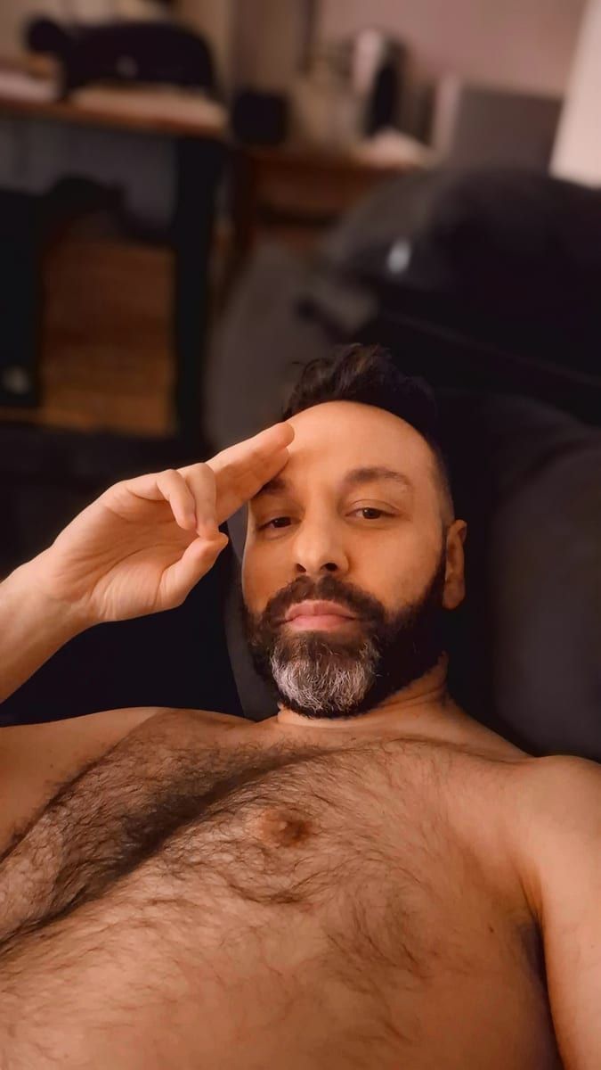Abde - Site gay gratuit à Zwischenflüh Profil de Abde, 37 ans, Site gay gratuit à Zwischenflüh (Berne)